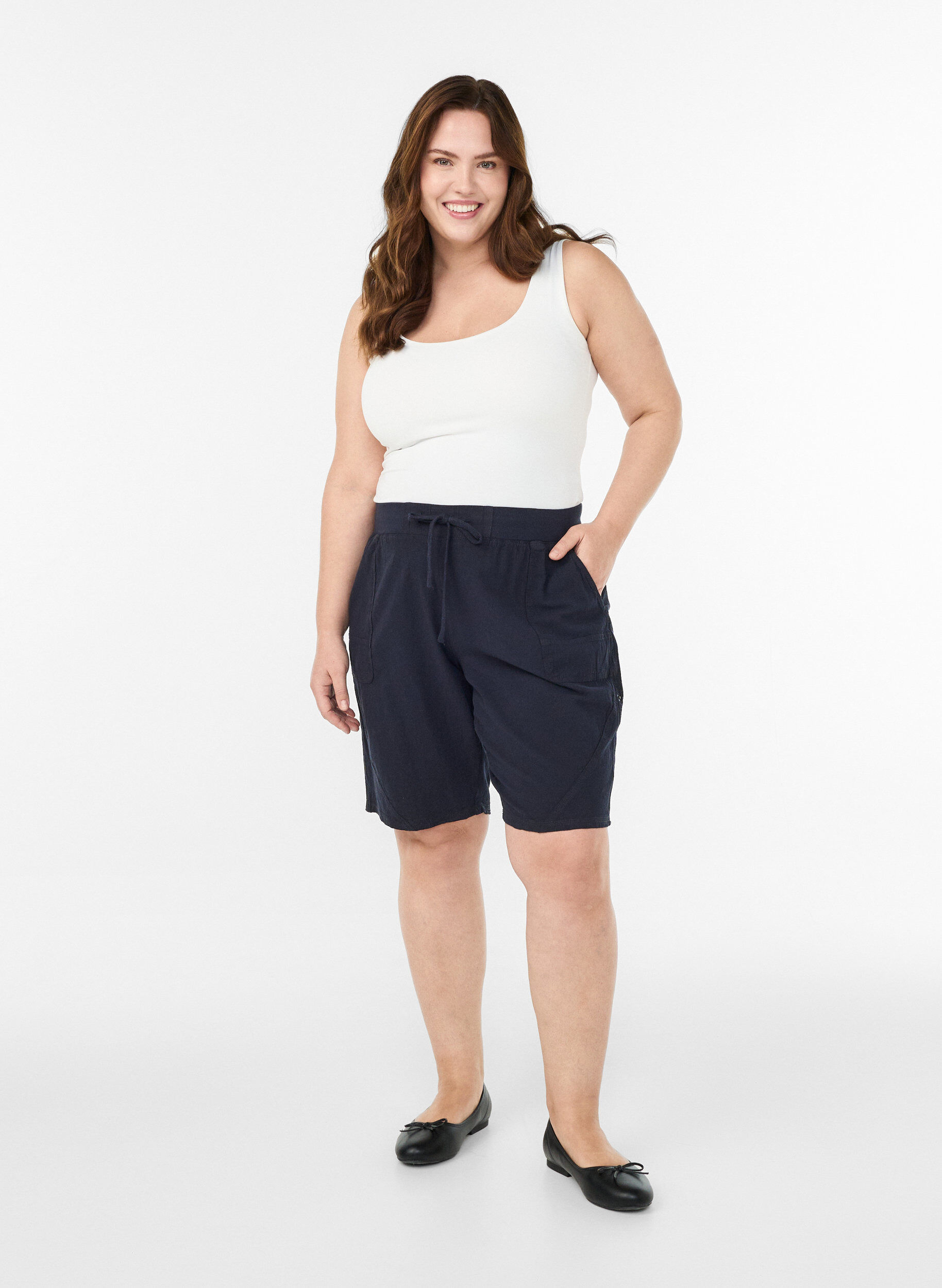 ZizziL&oslash;s shorts av bomull med lommer, Bl&aring;, Model image number 1
