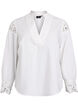 Bluse med V-hals og broderie anglaise-detaljer, Hvit, Packshot image number 0