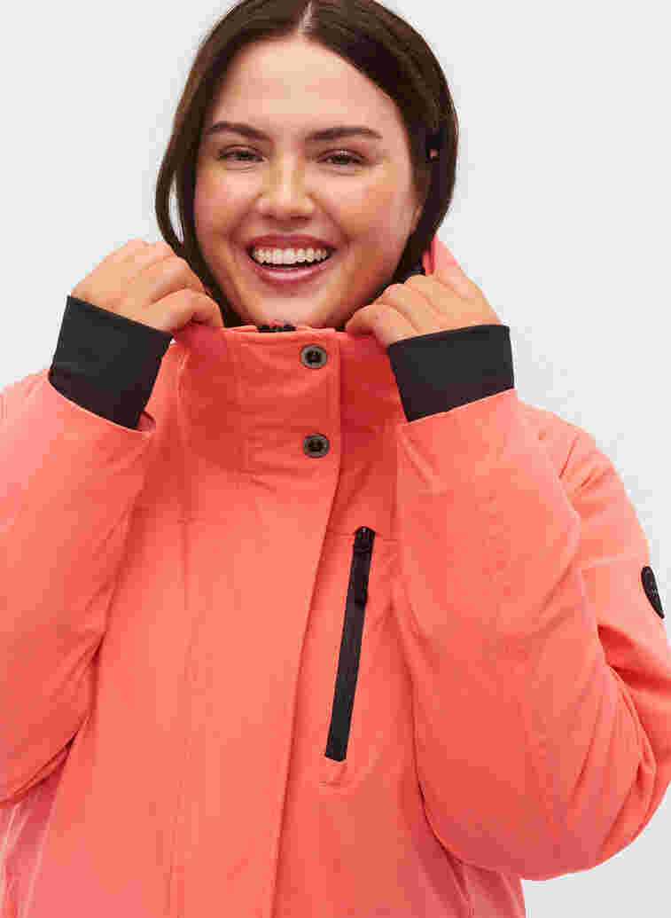 Skijakke med justerbar bunn og hette, Dubarry, Model