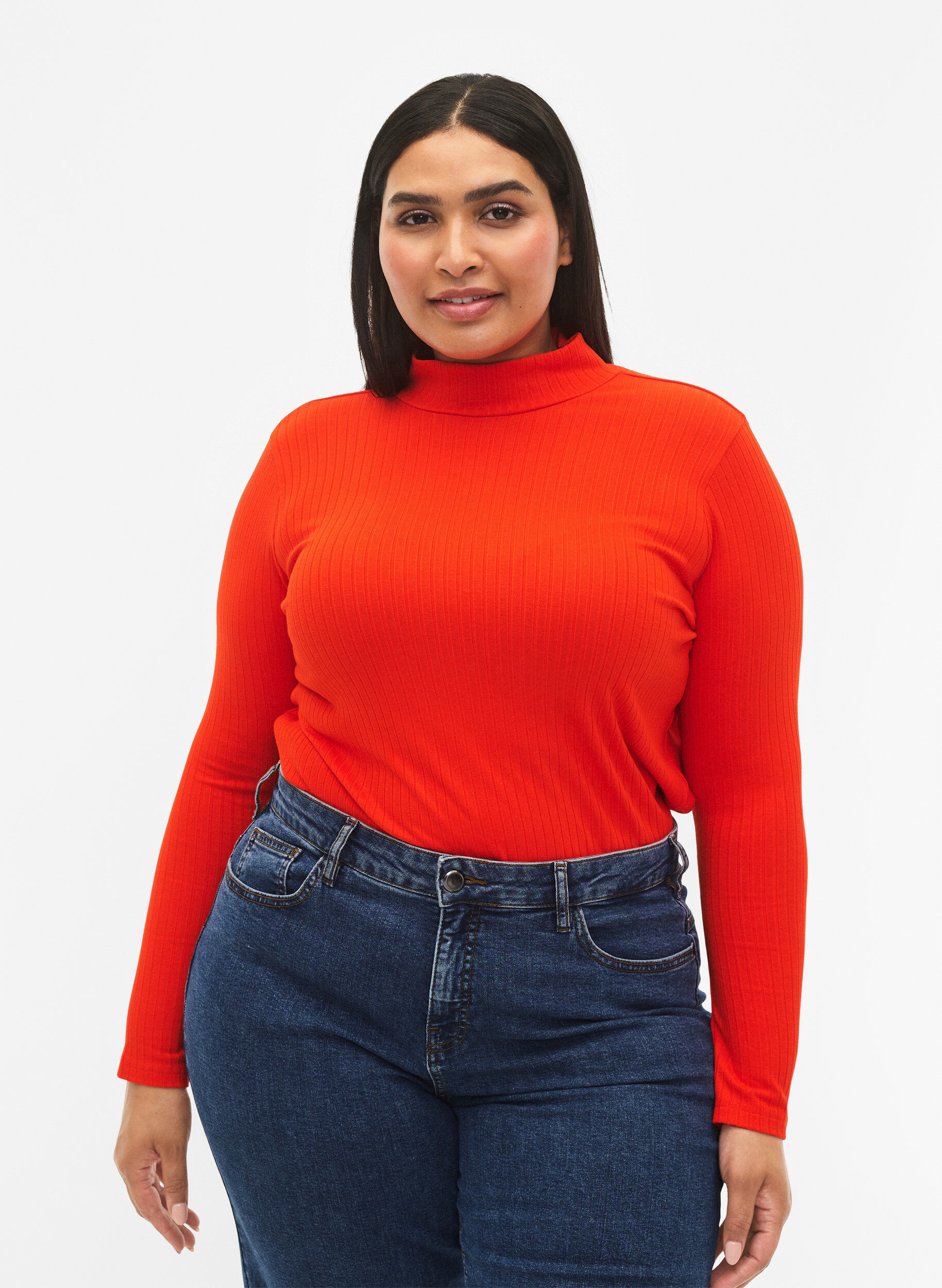 Zizzi Tettsittende viskosebluse med h&oslash;y hals, Orange.com, Model image number 0