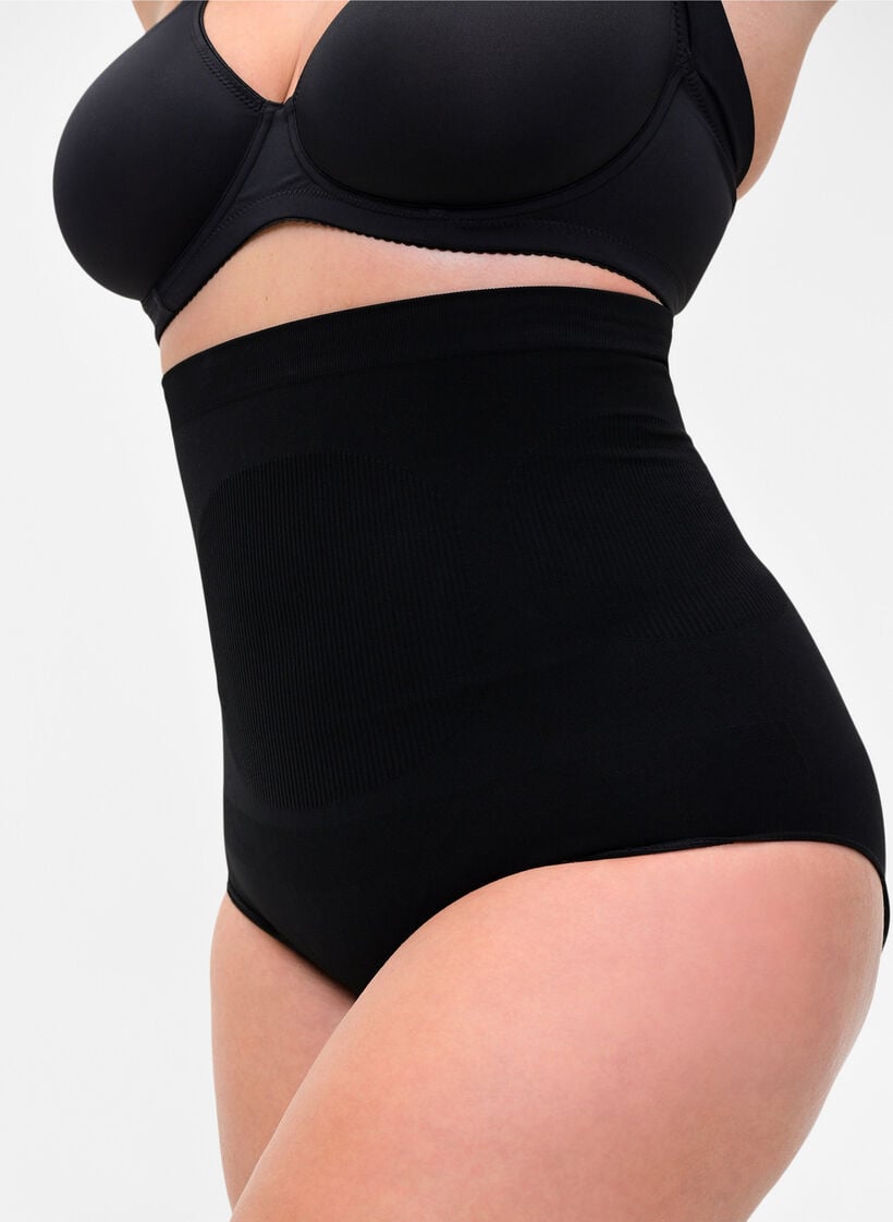 Shapewear truse med h&oslash;yt liv, Svart, Model image number 2