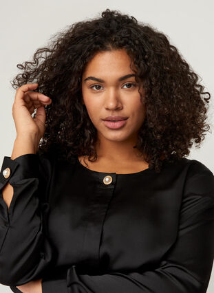Skjortebluse med rund hals, Black, Model image number 2