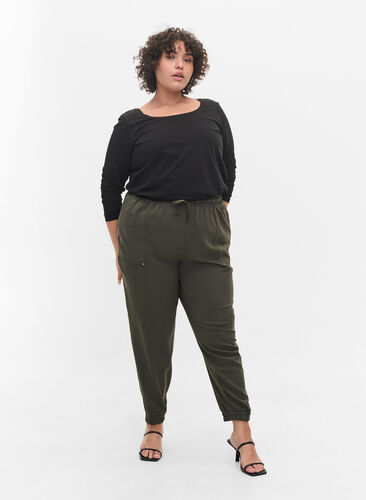 Bukser med lommer og strikkant, Dark Olive, Model image number 0