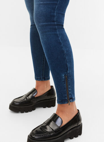Cropped Amy jeans med glidelås, Dark blue denim, Model image number 2