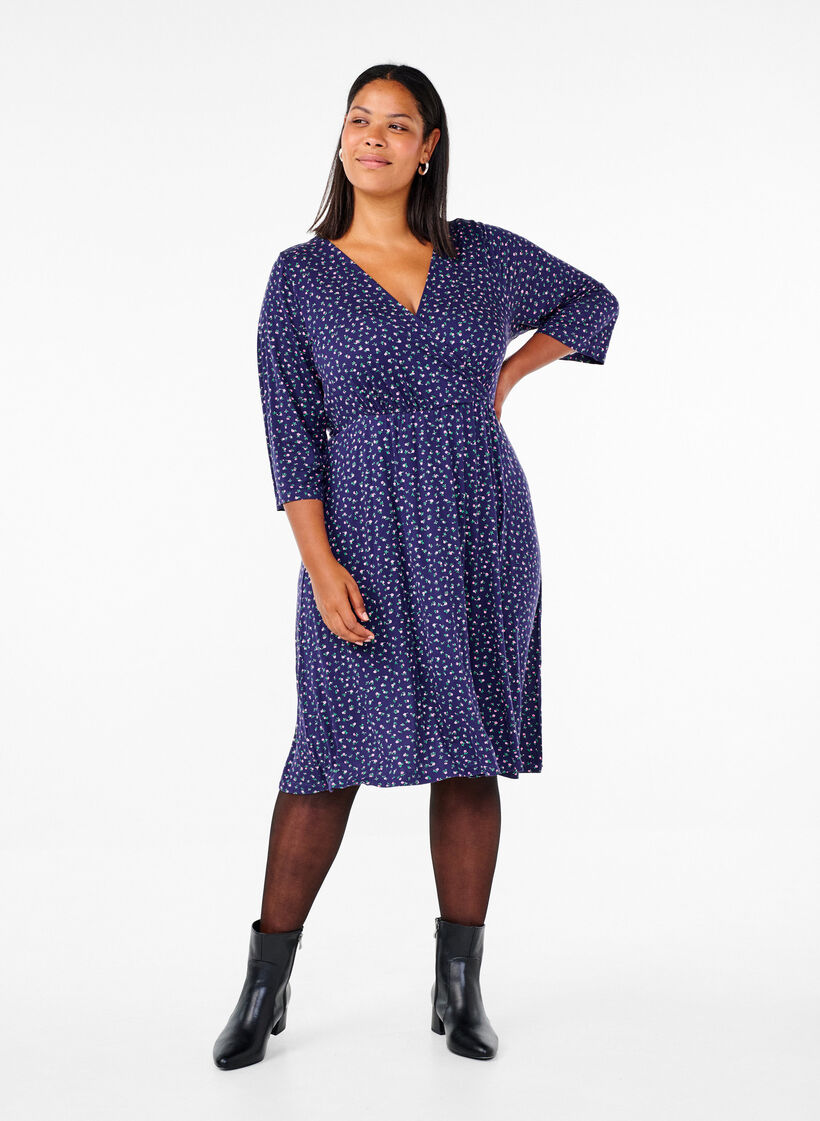 Blomstret omslagskjole med 3/4 ermer, Evening Blue Ditsy, Model image number 2