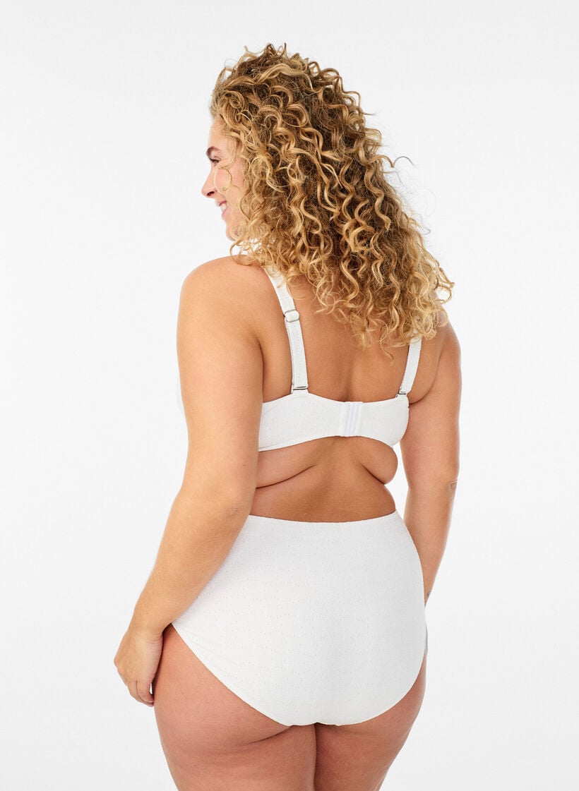 Bikinitruse med teksturert m&oslash;nster og regular waist, Hvit, Model image number 1