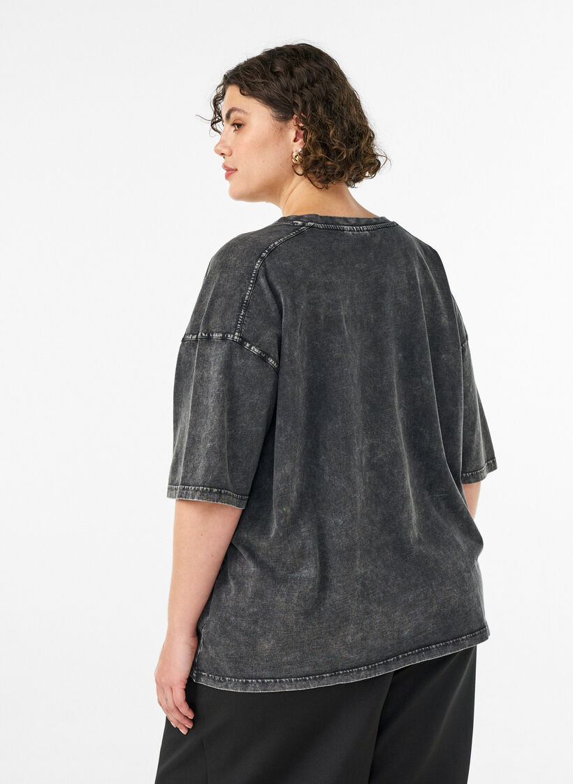 Oversized T-skjorte i &oslash;kologisk bomull med et college-trykk, Svart, Model image number 2