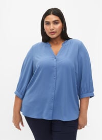 Skjortebluse med 3/4-ermer og volangkrage, Moonlight Blue, Model