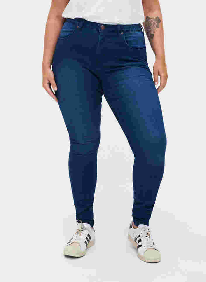 Super slim Amy jeans med høyt liv, Blue denim, Model image number 3