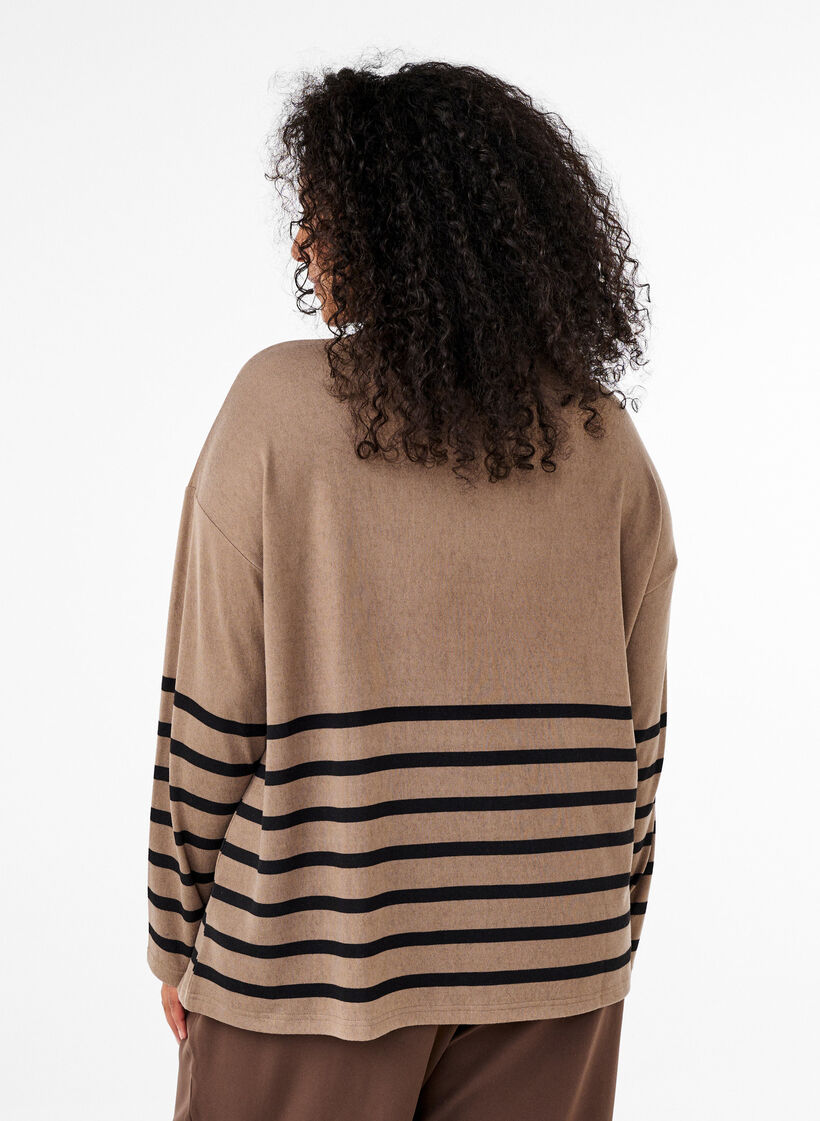 Bluse med høy hals og lange ermer, Beige, Model image number 2