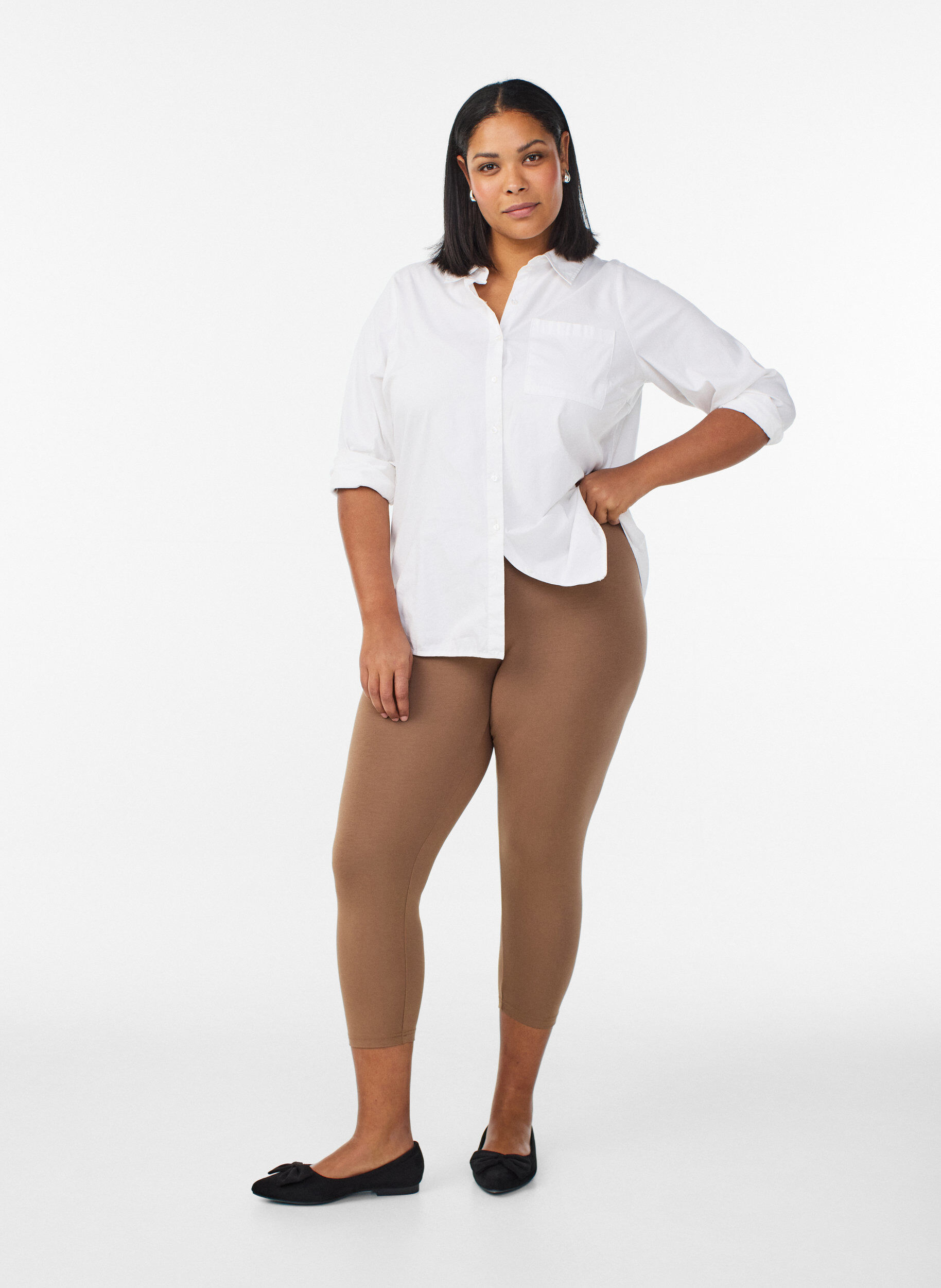 ZizziBasisleggings i viskose med 3/4-lengde, Brun, Model image number 1