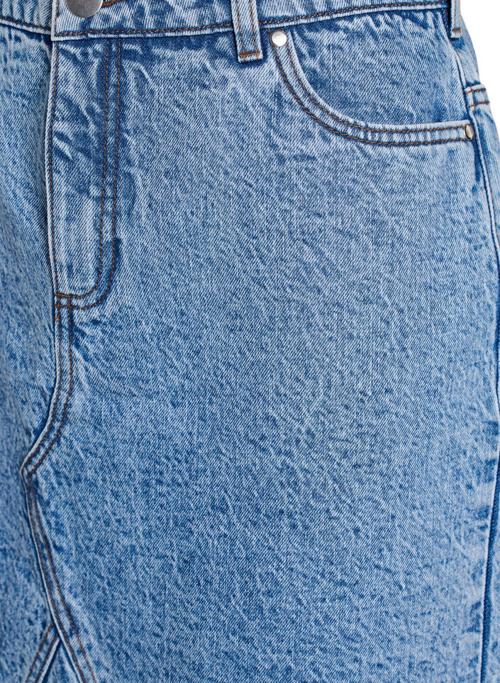 Kort denimskj&oslash;rt med lommer, Bl&aring;, Packshot image number 2