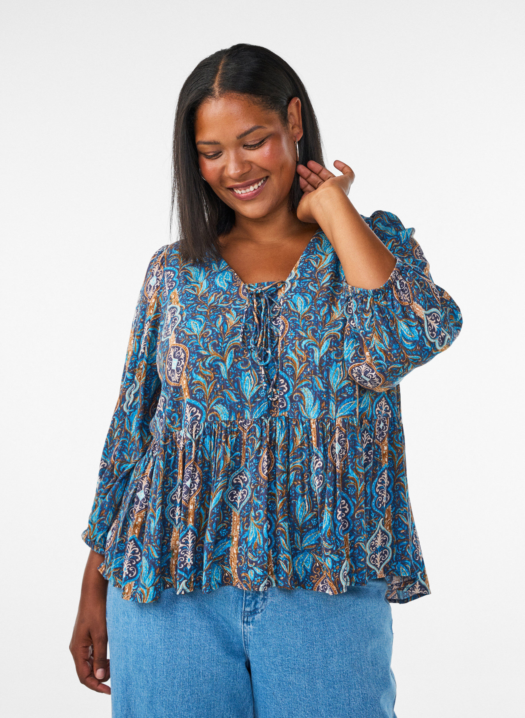 Bluse med paisleytrykk og blondedetaljer, Bl&aring;, Model