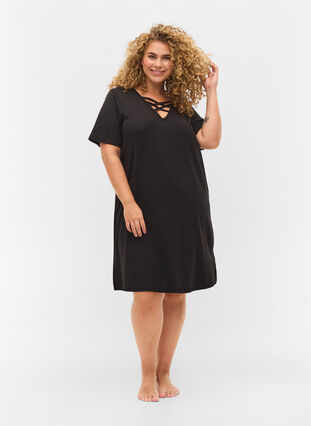 Kortermet nattkjole med V-hals, Black, Model image number 2