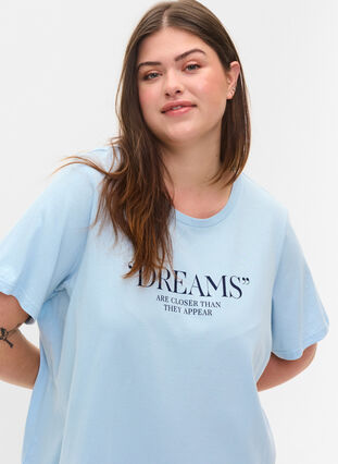 Oversize pysjamas T-skjorte i økologisk bomull, Cashmere Blue DREAMS, Model image number 2
