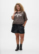 Loose fit imitert skinnshorts med elastisk linning, Svart, Model image number 1