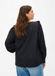 Bluse med ruffles og blondestrikk, Svart, Model image number 2
