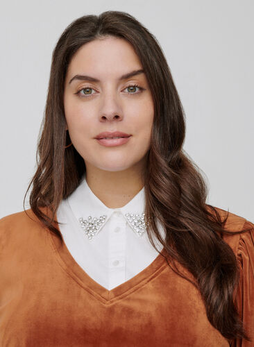 Skjortekrage med pyntestener, Bright White, Model image number 0