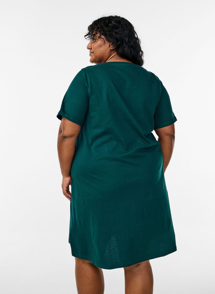 Kortermet nattkjole i &oslash;kologisk bomull, Gr&oslash;nn, Model image number 2