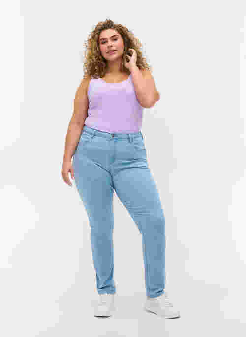 Slim fit Emily jeans med normal høyde i livet