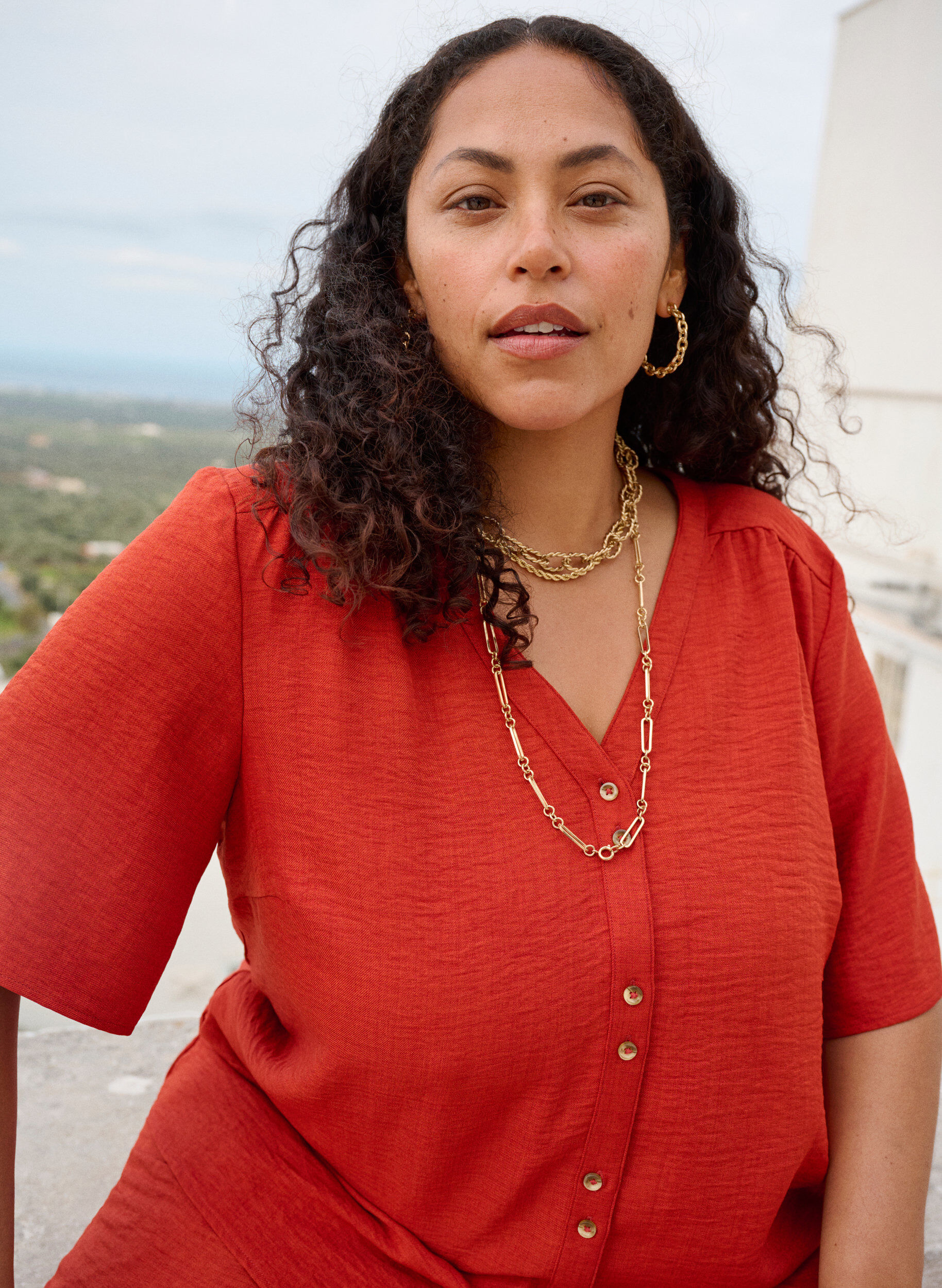 Zizzi Skjortebluse med V-hals eog korte ermer, R&oslash;d, Image image number 0