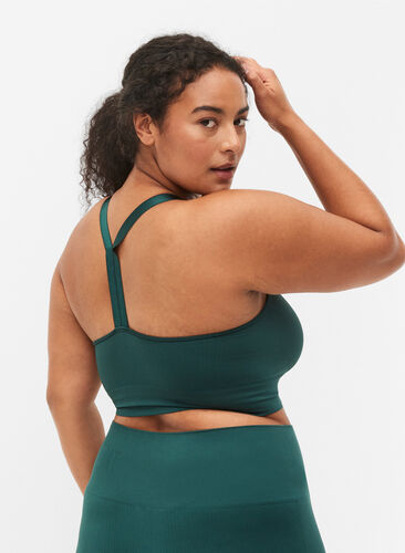 Zizzi Sømløs sports-BH i ribbet materiale, Pine Grove, Model image number 1