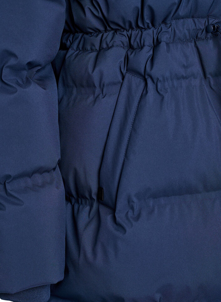 Mellomlang pufferjakke med justerbar midje, Blå, Packshot image number 3