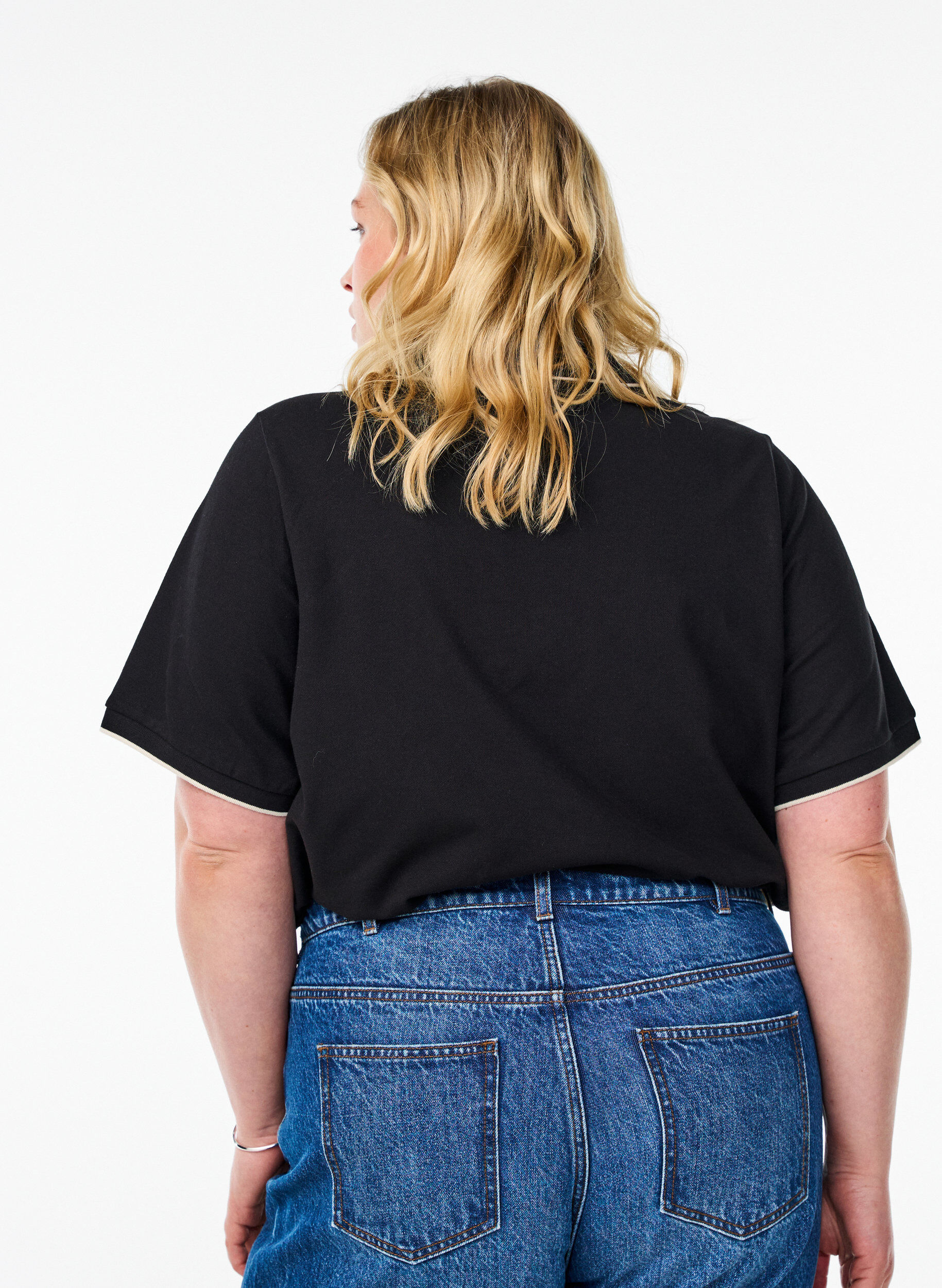 Zizzi Kortermet poloskjorte, Svart, Model image number 2