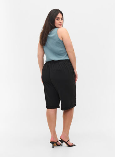 Shorts med strikkant og lommer, Black, Model image number 1