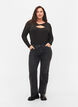 Bluse med detalj på brystet og lange ermer, Black, Model image number 2