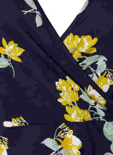 Omslagskjole i viskoe med korte ermer, Night Sky AOP Flower, Packshot image number 2