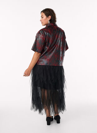 Zizzi Midiskjørt i tyll med elastisk midjebånd, Svart, Model image number 1
