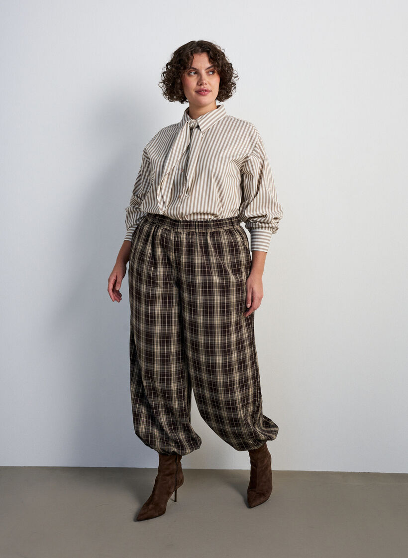 Rutete ballongbukser med h&oslash;y midje, Gr&oslash;nn, Model image number 0