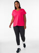 L&oslash;stsittende trenings-t-skjorte med v-hals, Rosa, Model image number 1
