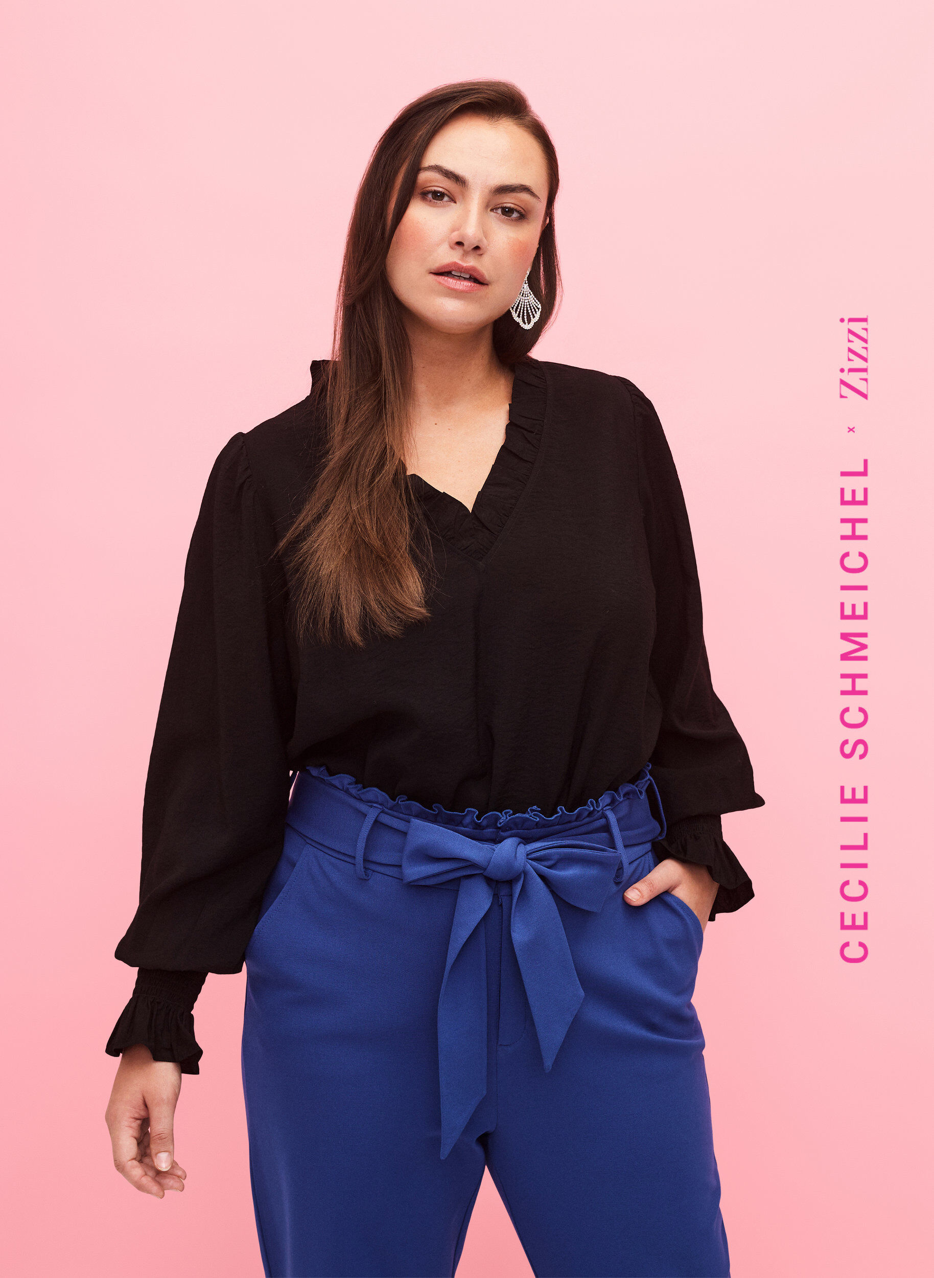 Zizzi Langermet viskosebluse med rynkedetaljer, Black, Model image number 0