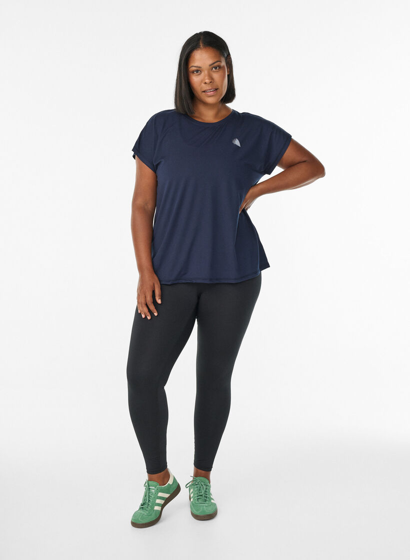 Ensfarget T-skjorte til trening, Blå, Model image number 1
