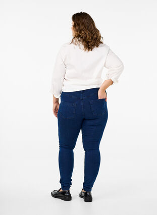 Super slim Amy jeans med høyt liv, Dark blue, Model image number 2