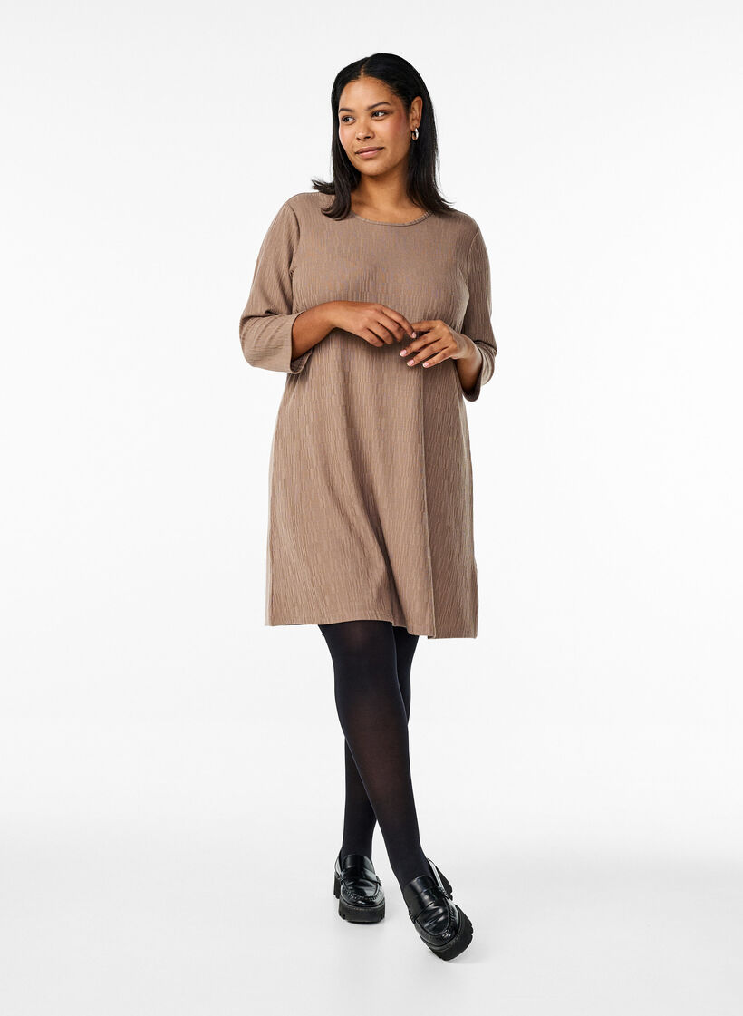 Kjole med tekstur og 3/4 ermer, Brun, Model image number 1