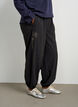 Treningsbukser med ballongben, Svart, Model image number 2
