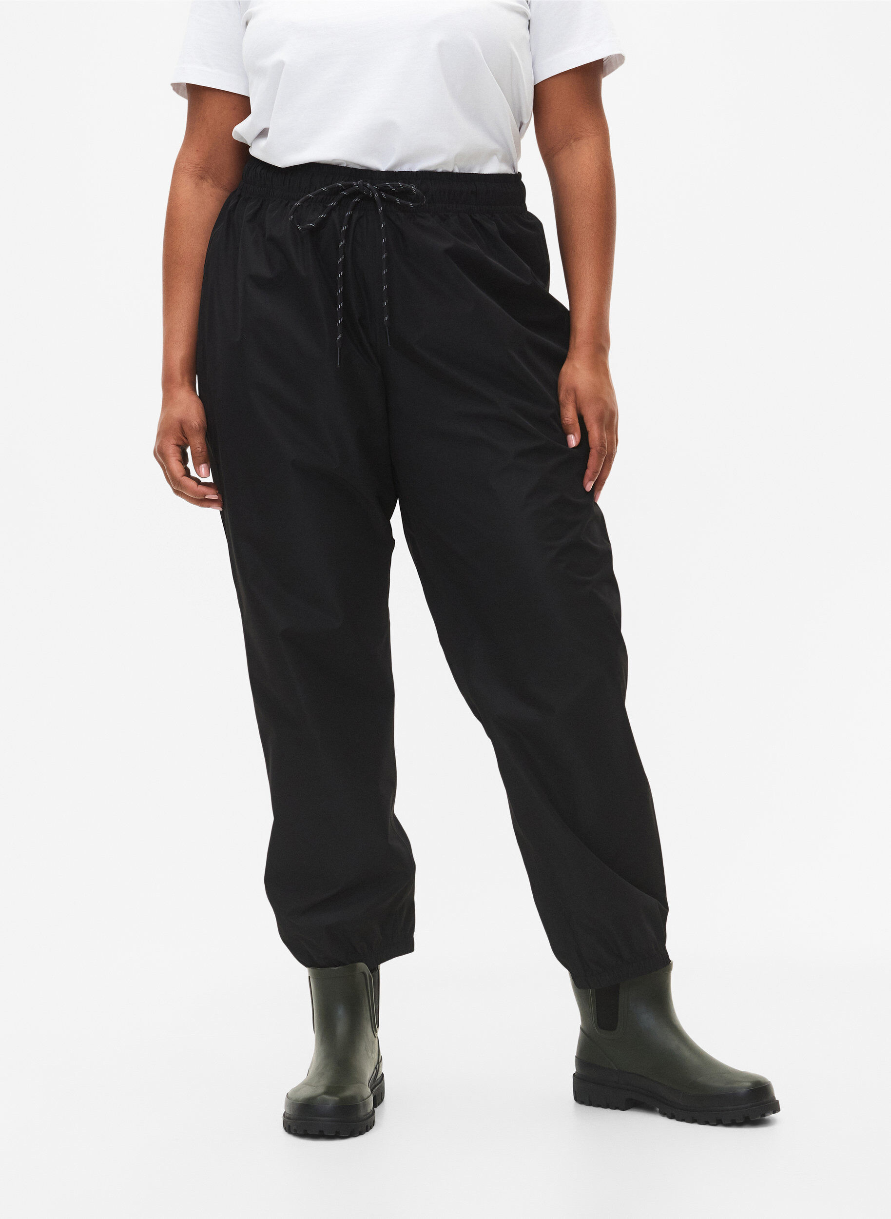 ZizziRegnbukse med strikk og sn&oslash;ring, Svart, Model image number 2