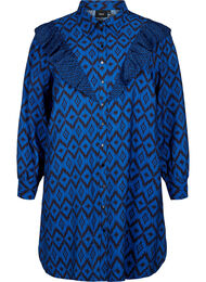 Lang viskoseskjorte med trykk og rysjer, True blue w. Black