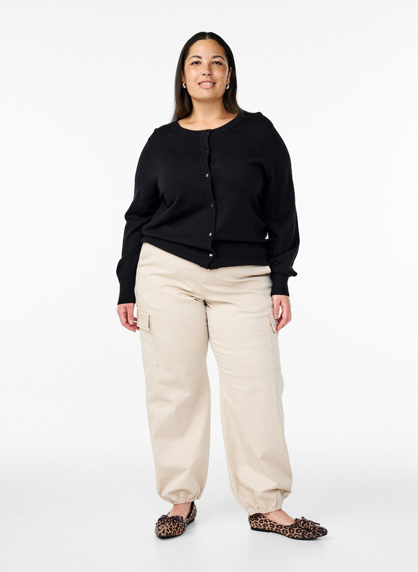 Strikkecardigan med knapper i viskoseblanding, Black, Model image number 2