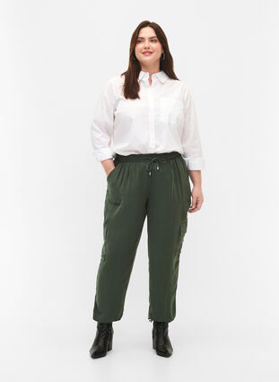 Zizzi Bukse med cargo-lommer, Thyme, Model image number 0