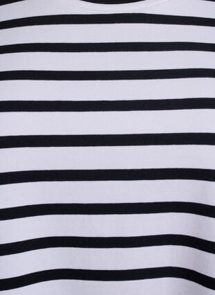 Zizzi T-skjorte i økologisk bomull med striper, Svart, Packshot image number 2