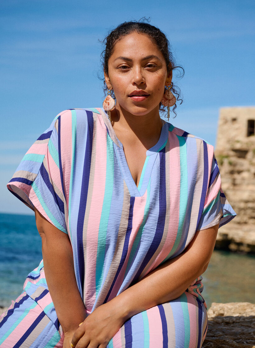 Stripete bluse i viskose med korte ermer, Pastel Stripe, Image