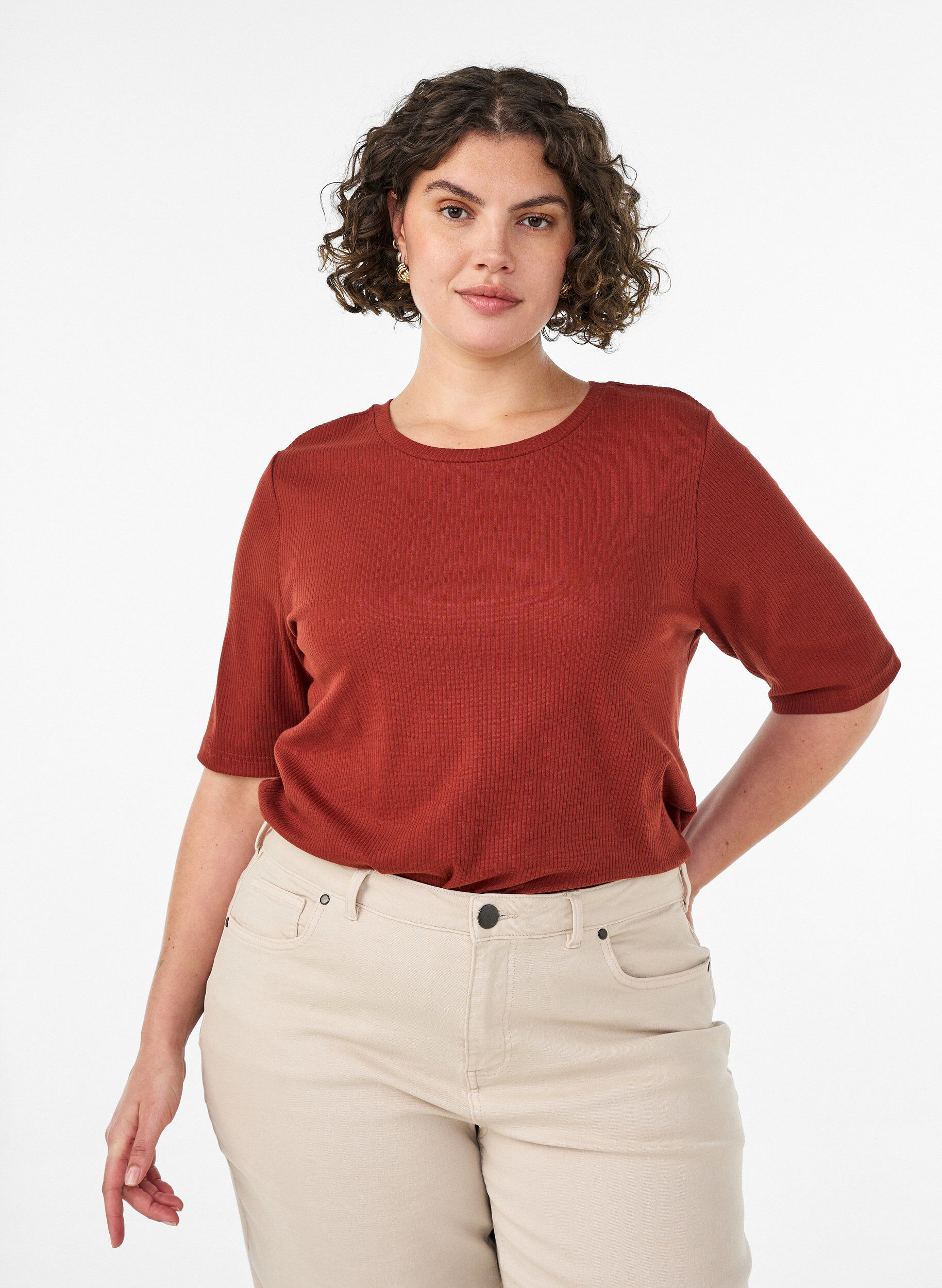 ZizziRibbestrikket jerseybluse med korte ermer, R&oslash;d, Model image number 0