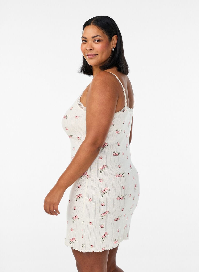 Nattkjole med tynne stropper og teksturert m&oslash;nster, Vanilje, Model image number 2