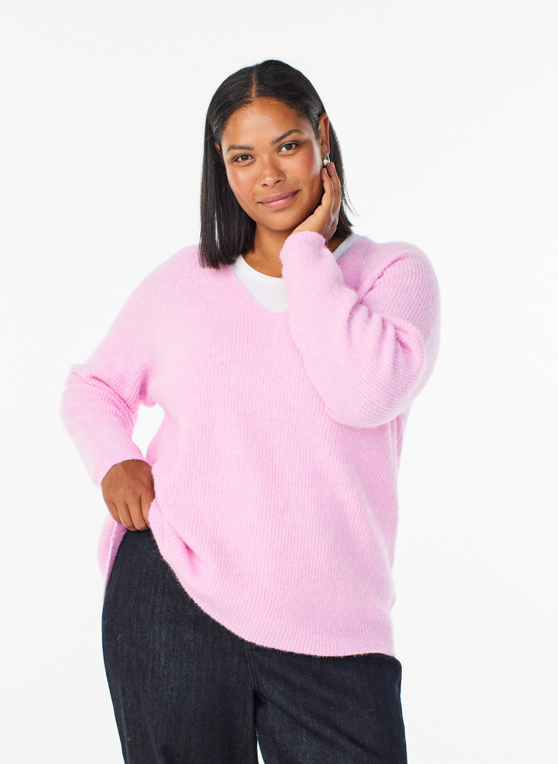 Strikkebluse med V-hals og raglanermer, Rosa, Model