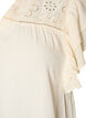 Tunika med broderie anglaise og volangermer, Beige, Packshot image number 2