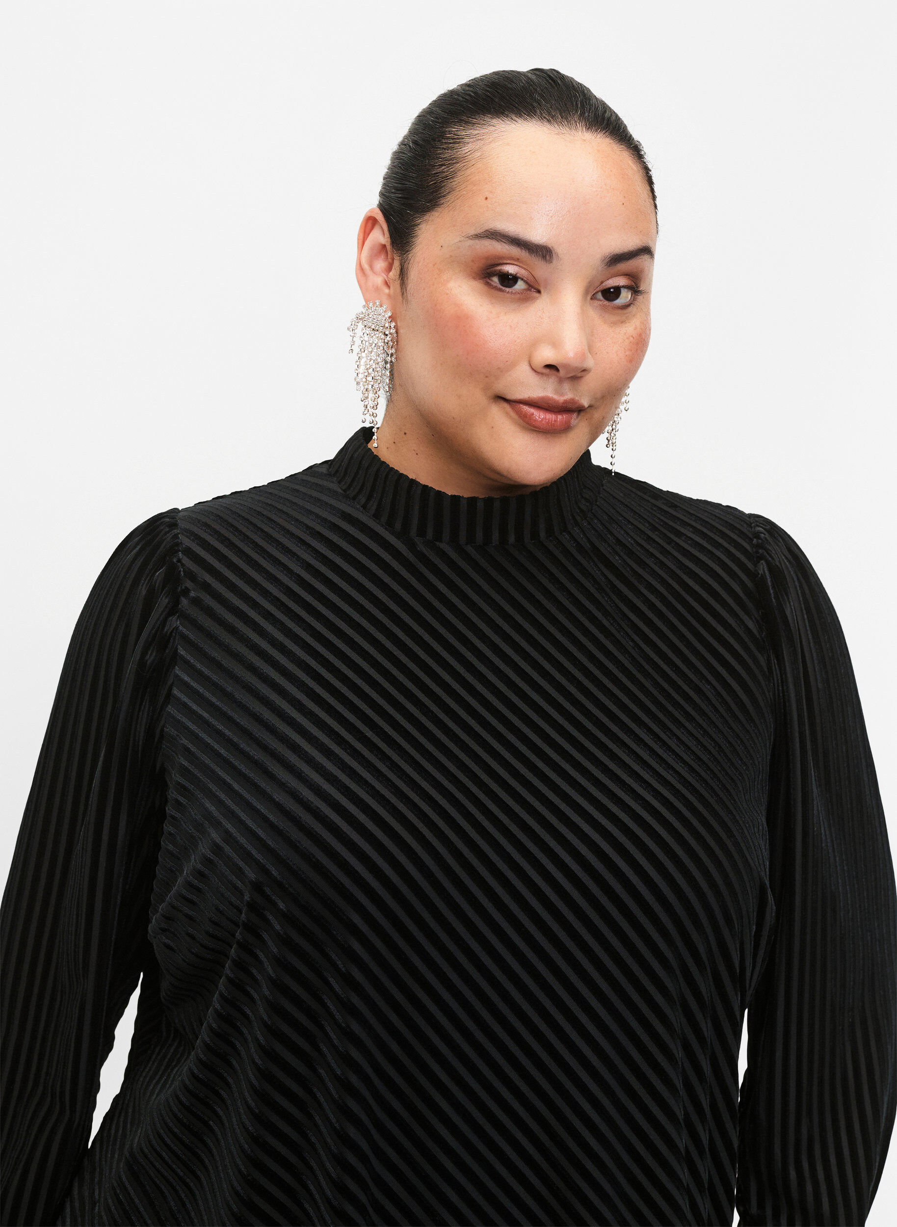 Zizzi Strukturm&oslash;nstret kjole i velur, Black, Model image number 2